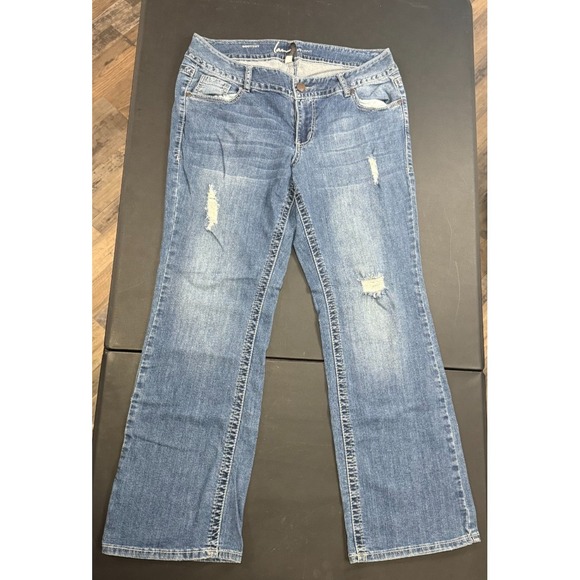 Levi's Denim - Levi's 524 Too Superlow Jeans Womens 11 Medium Blue Bootcut Distressed